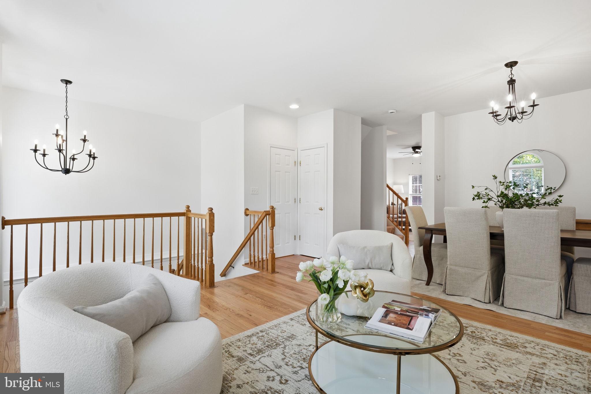 SOUTH RIDING - Residential
