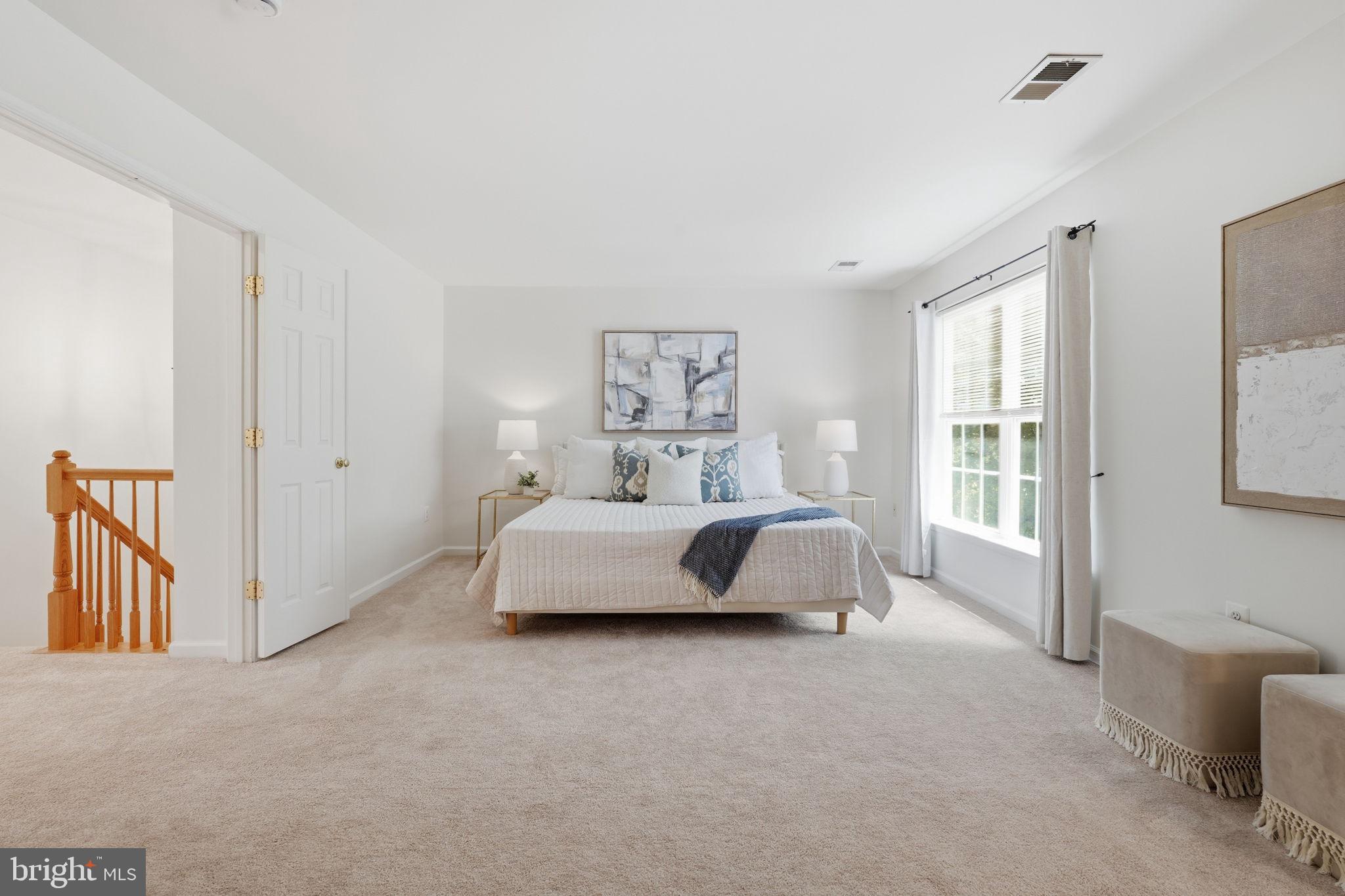 SOUTH RIDING - Residential