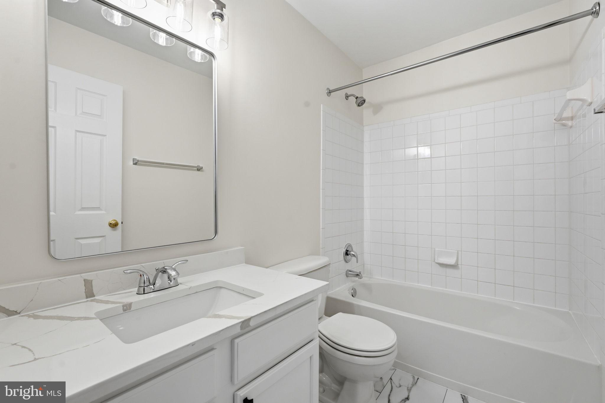 SOUTH RIDING - Residential