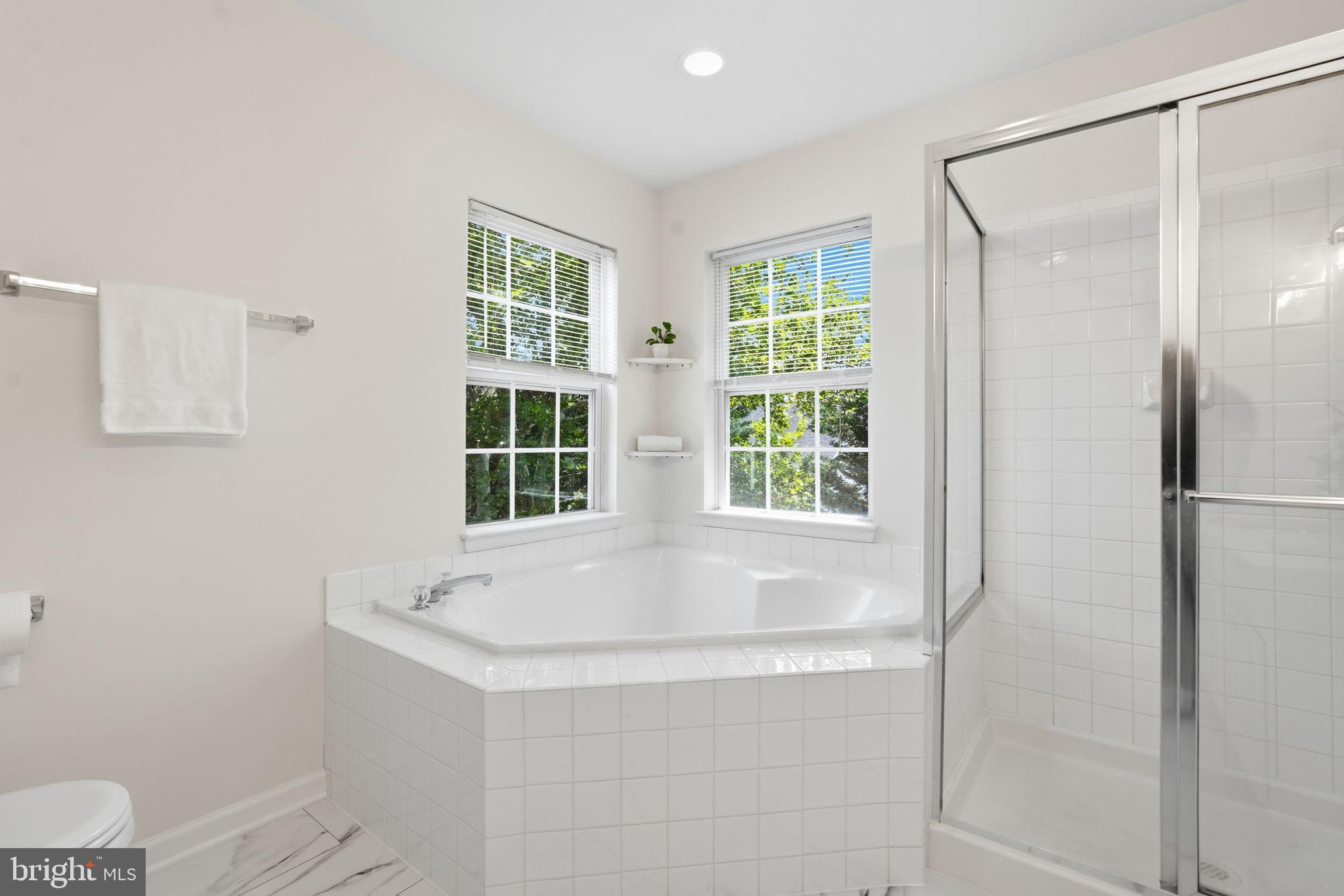 SOUTH RIDING - Residential