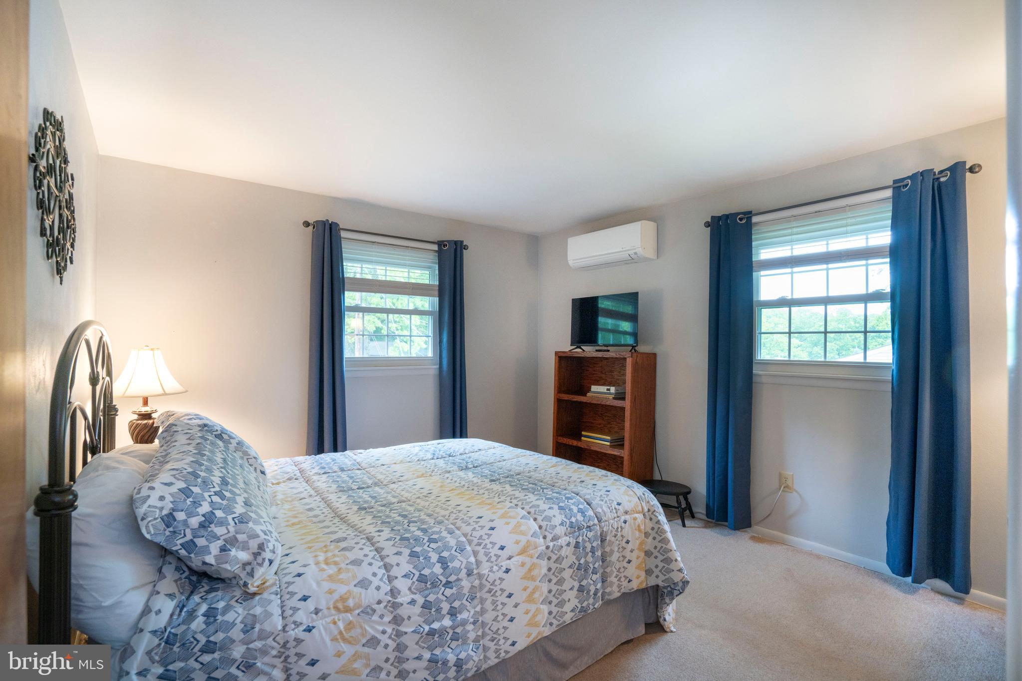 PARK FOREST VILLAGE - Residential