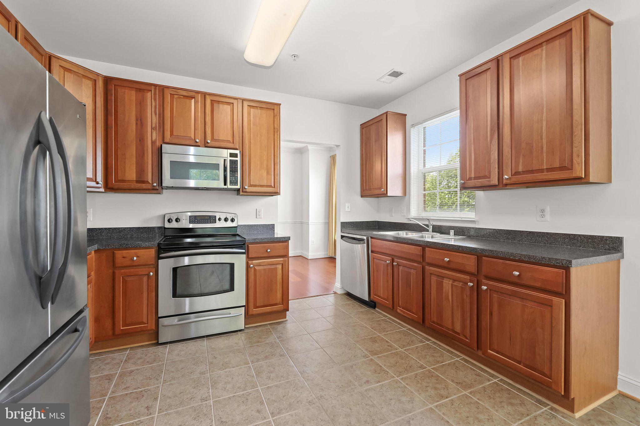 FIELDSTONE - Residential