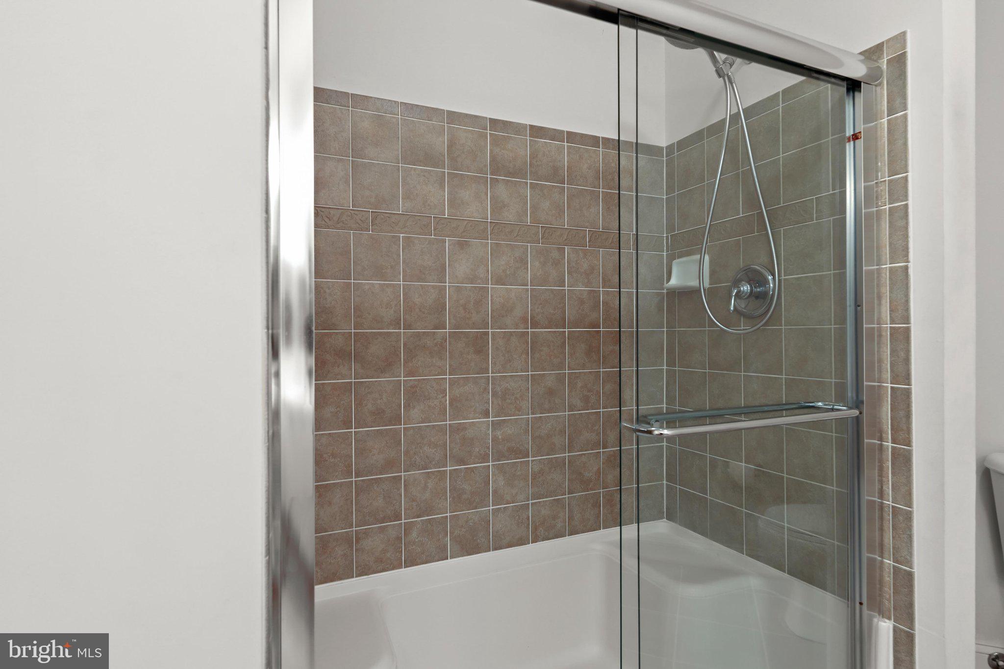 FIELDSTONE - Residential
