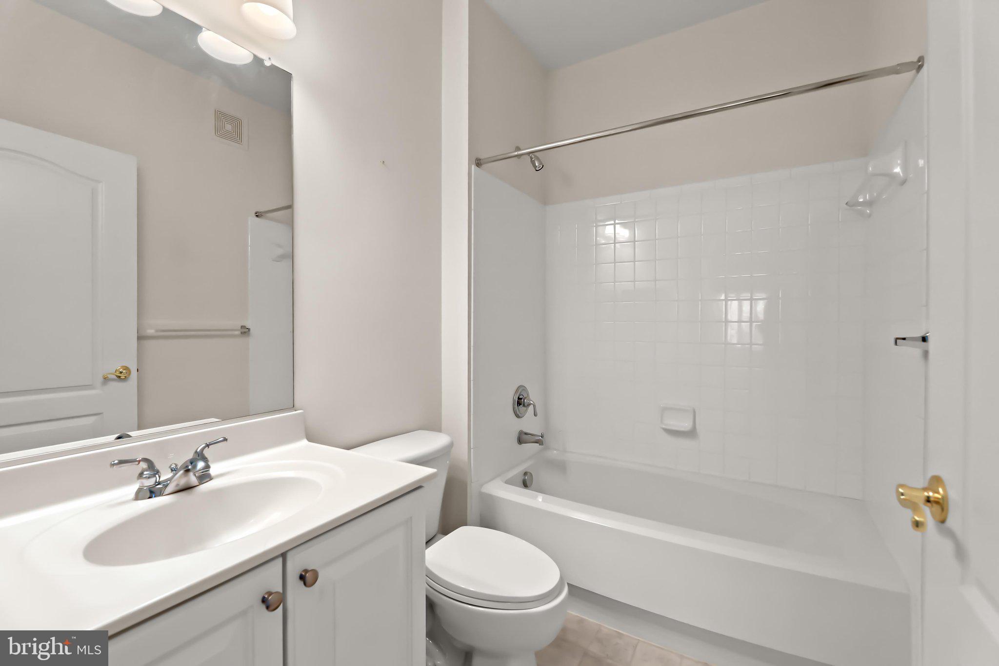 FIELDSTONE - Residential