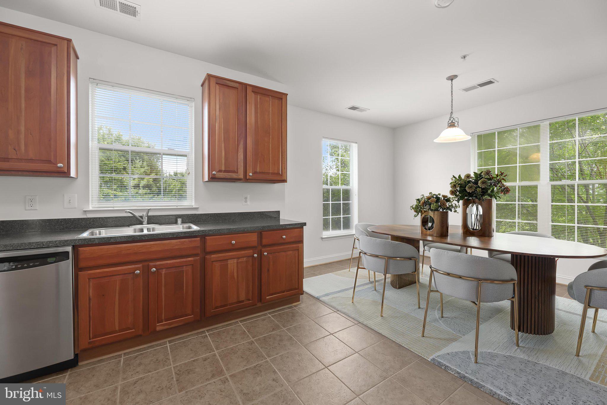 FIELDSTONE - Residential