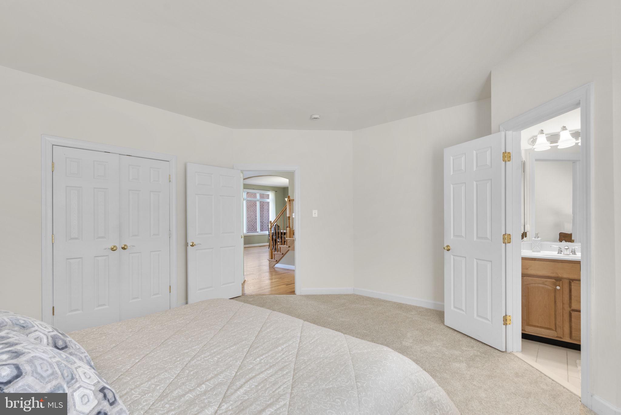 WINDSOR HILLS - Residential