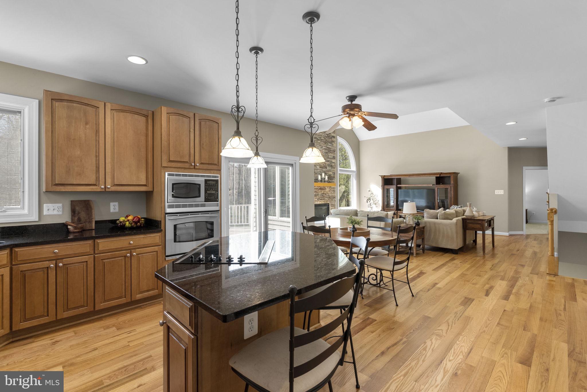 WINDSOR HILLS - Residential