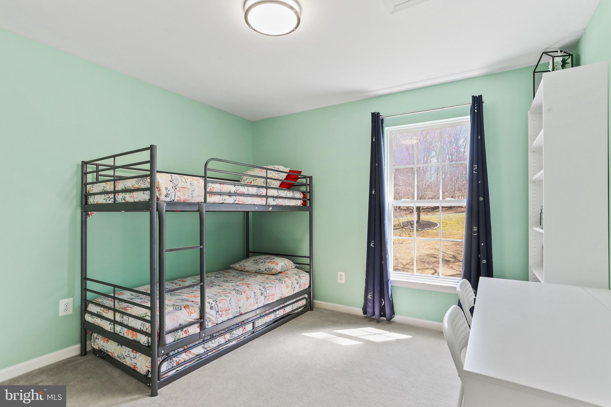 SUMNERS HOLLOW - Residential
