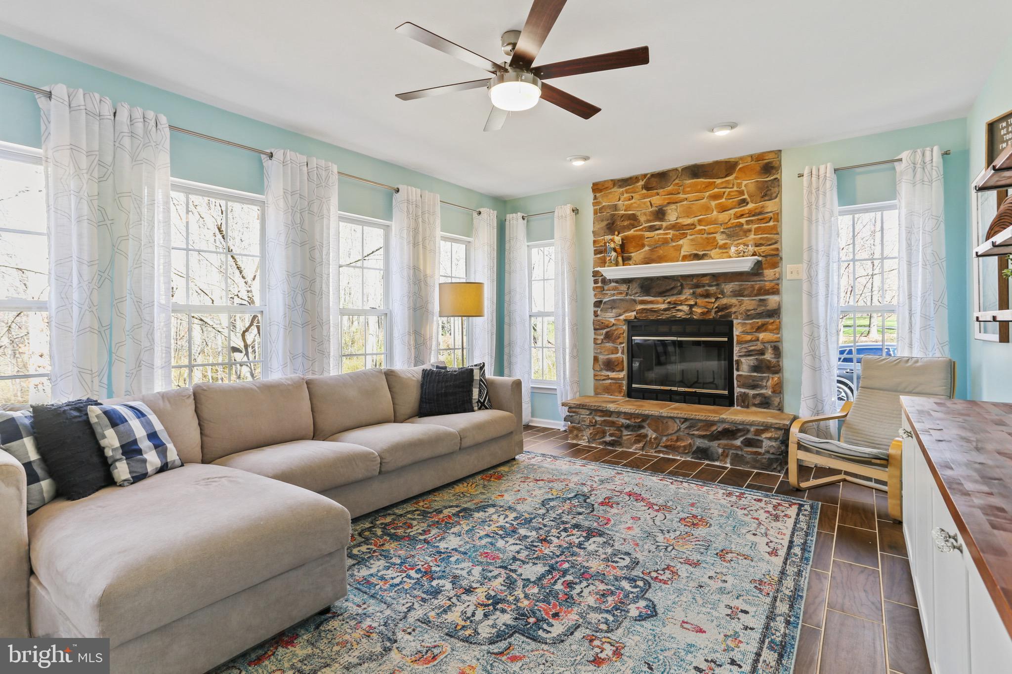 SUMNERS HOLLOW - Residential