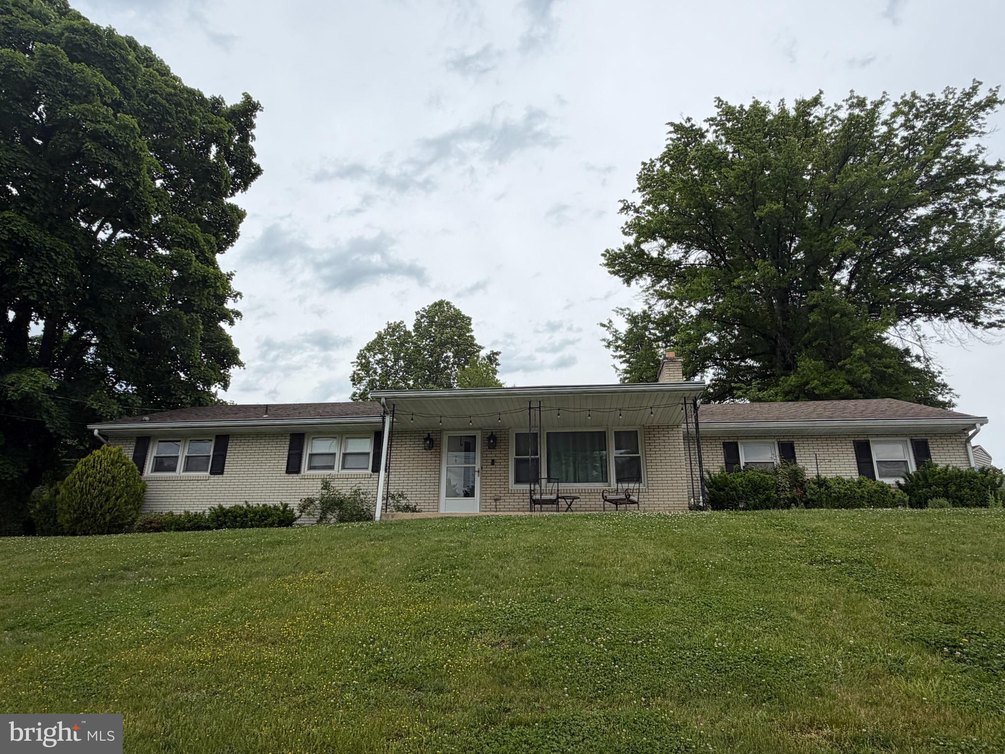 PLEASUREVILLE - Residential