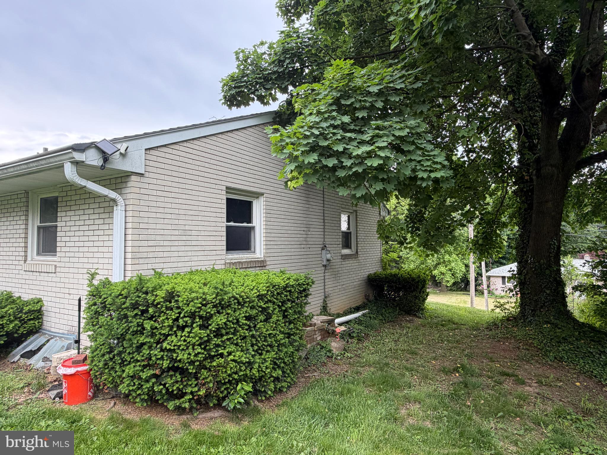 PLEASUREVILLE - Residential