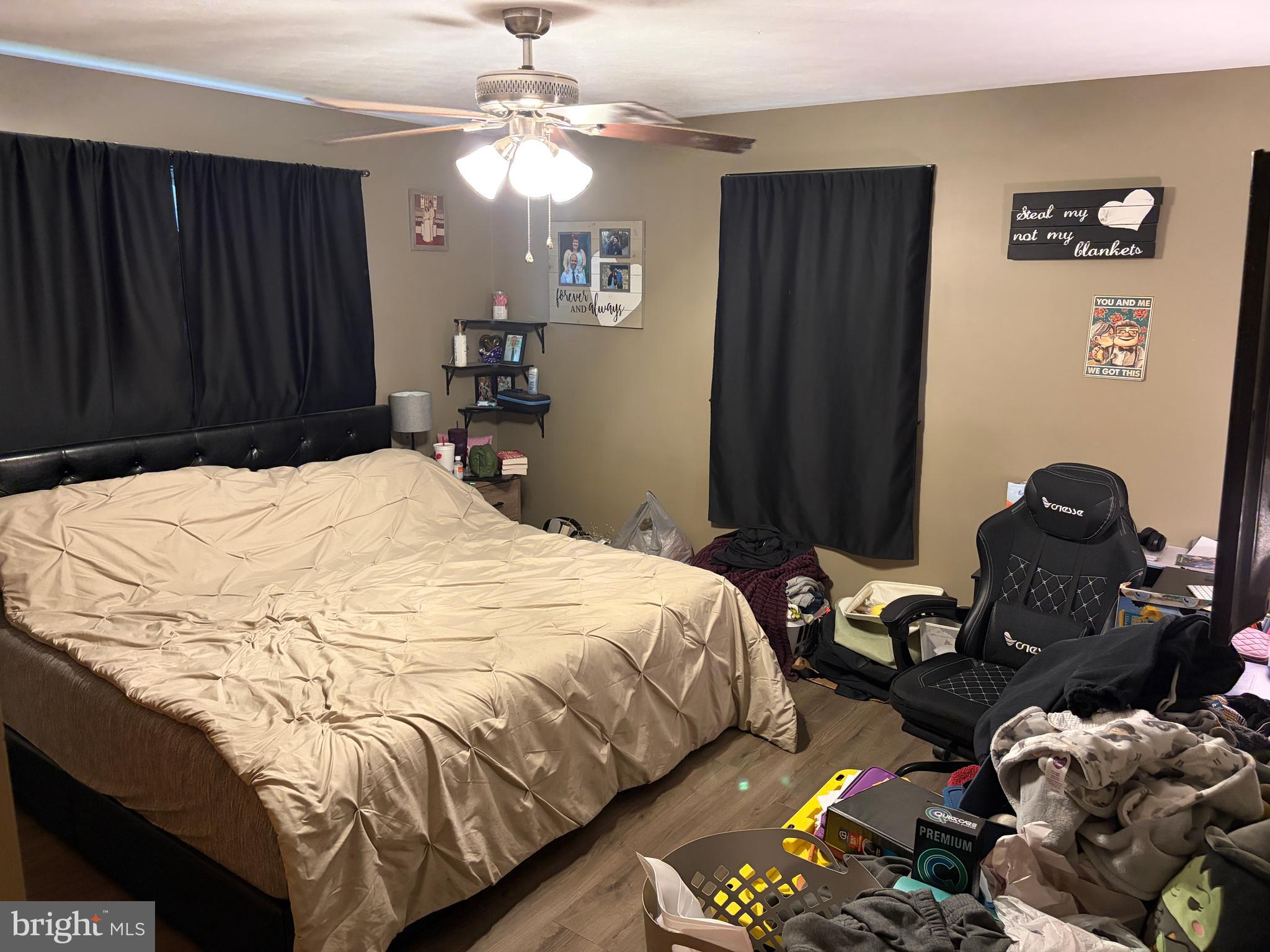 PLEASUREVILLE - Residential