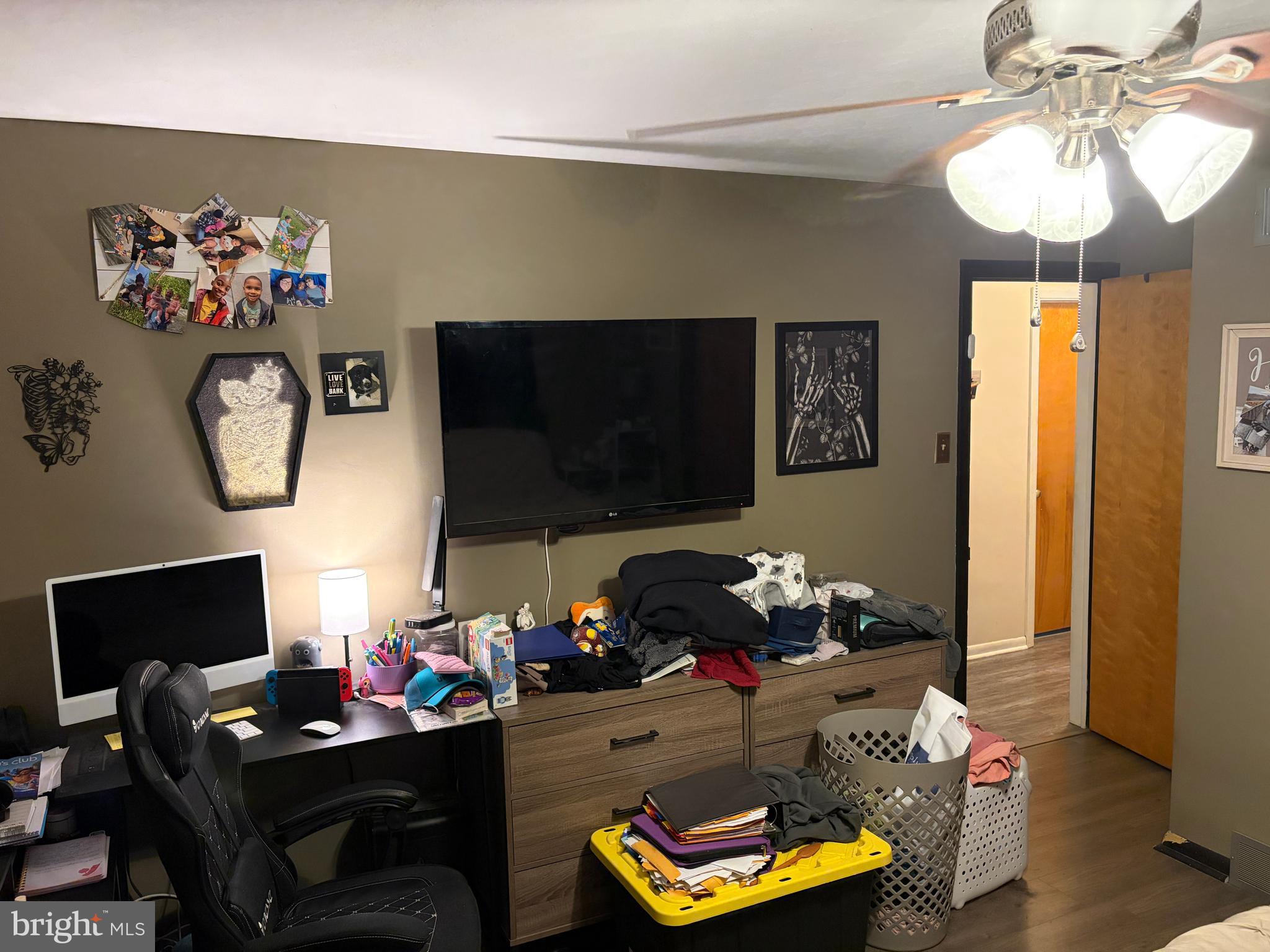 PLEASUREVILLE - Residential