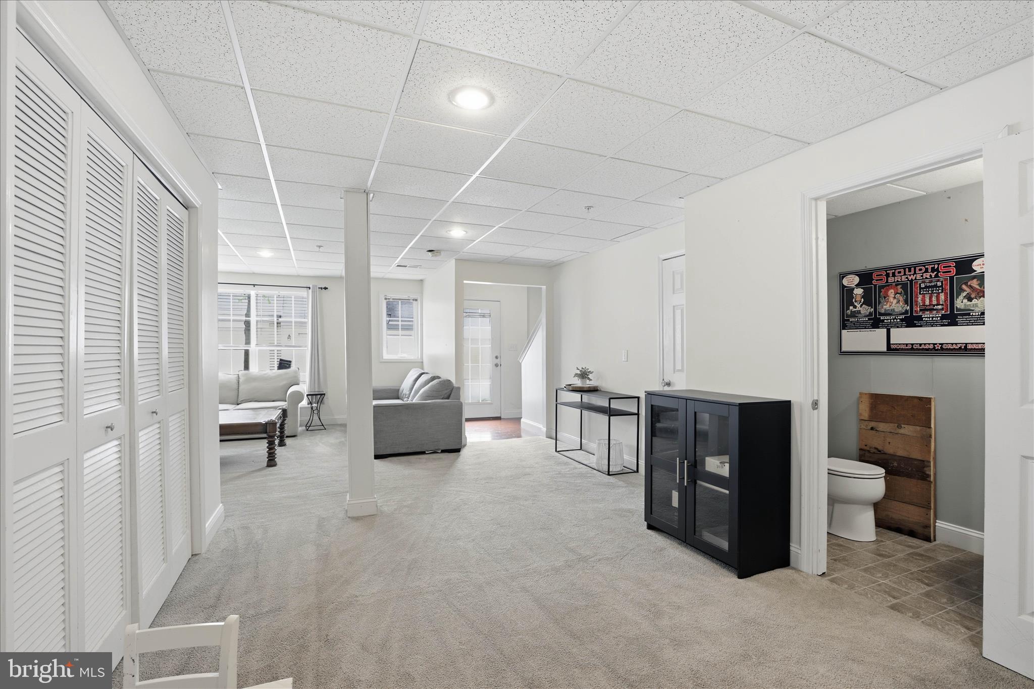 FLORIN HILL - Residential