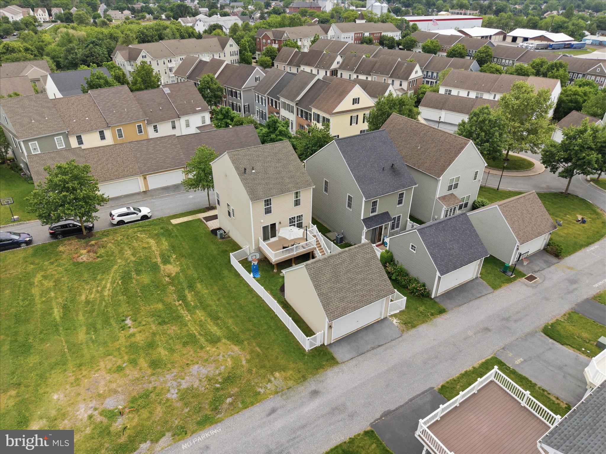 FLORIN HILL - Residential