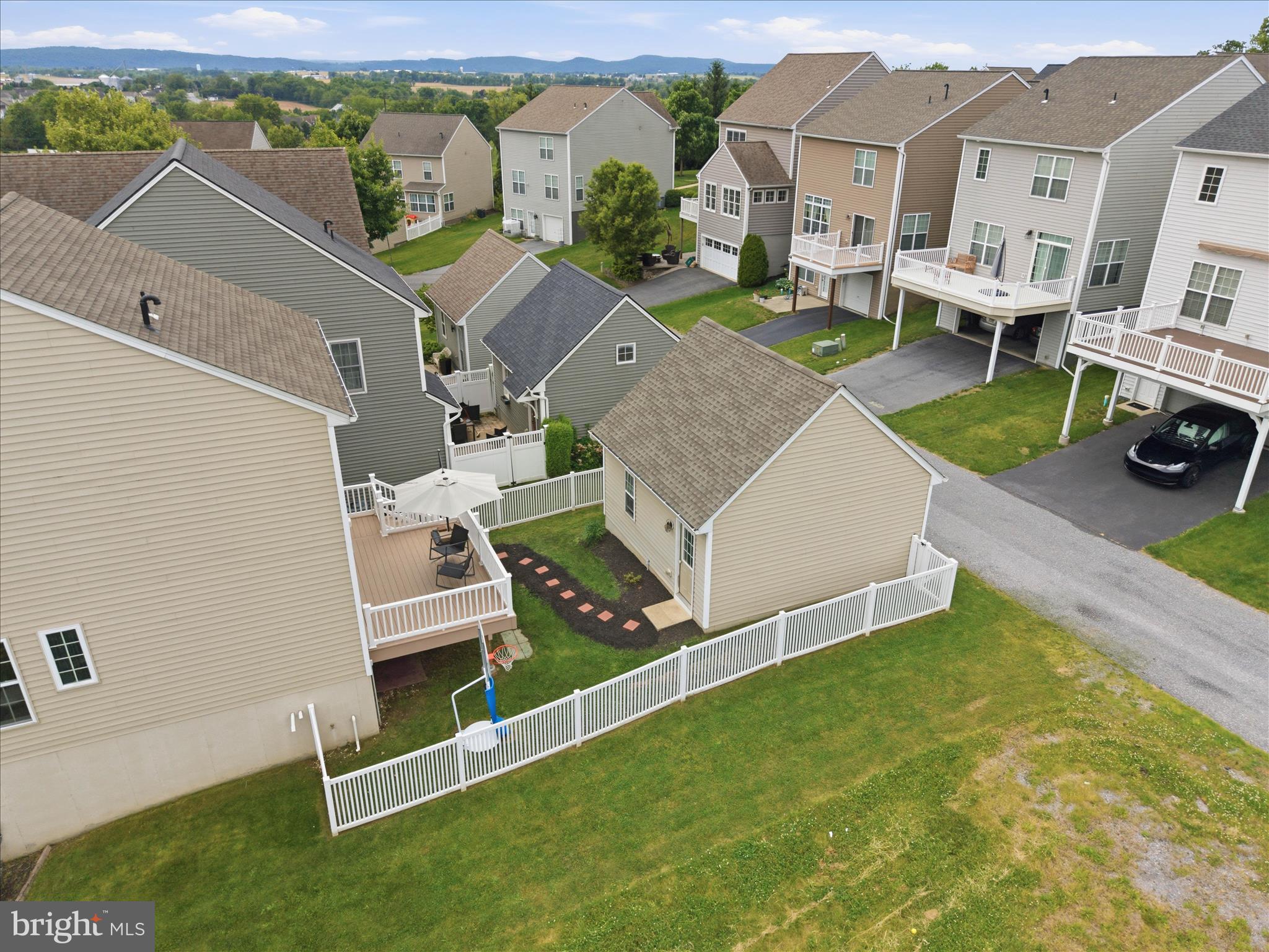 FLORIN HILL - Residential