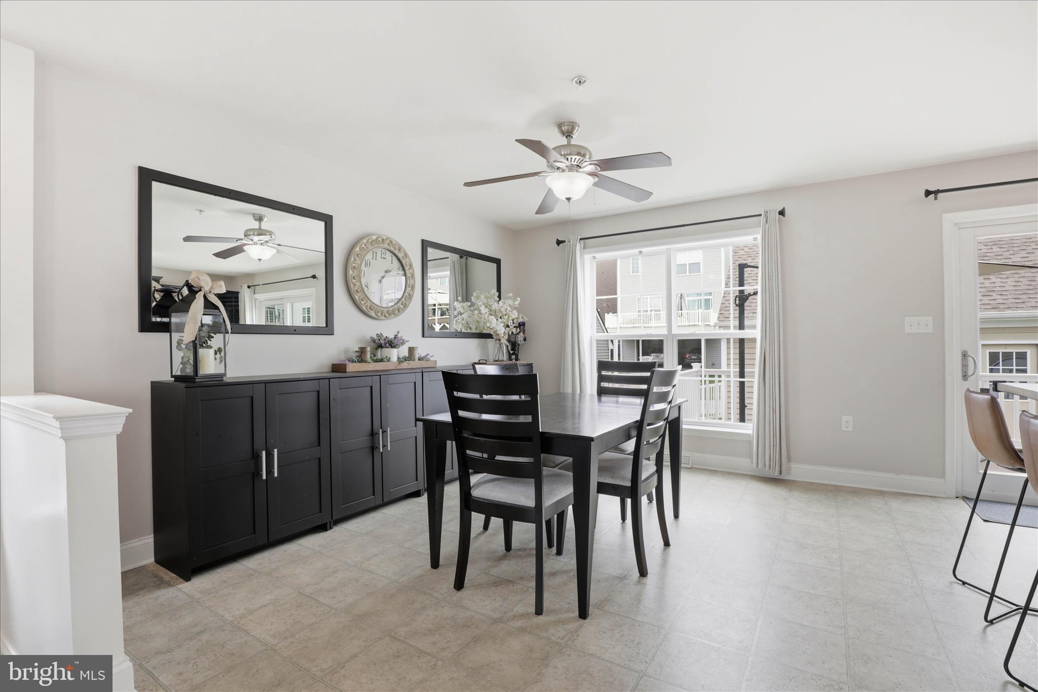 FLORIN HILL - Residential