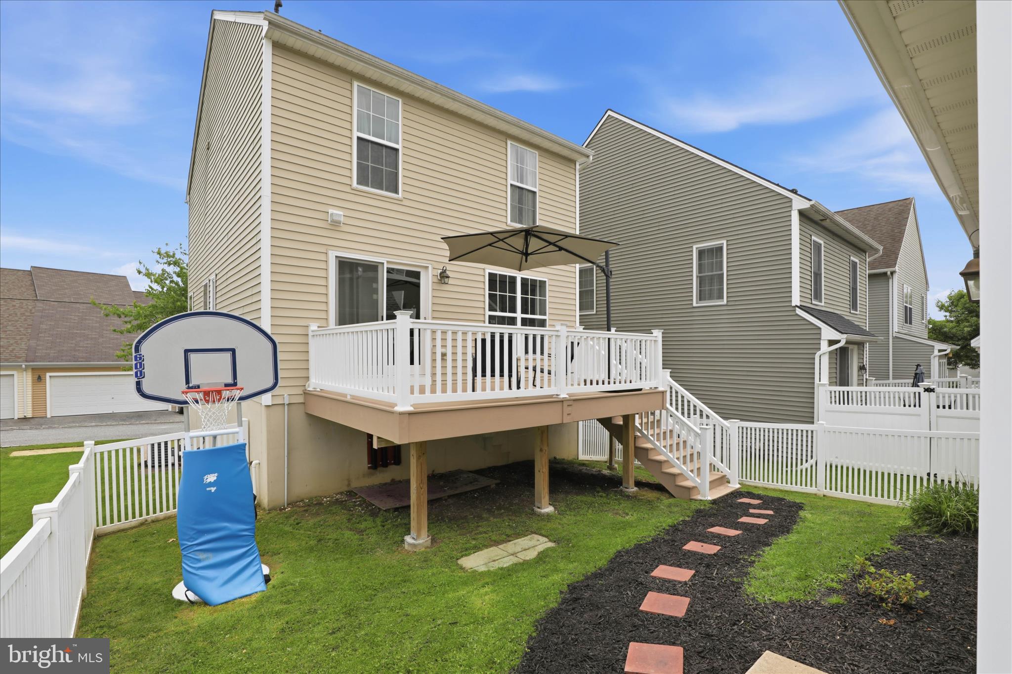 FLORIN HILL - Residential