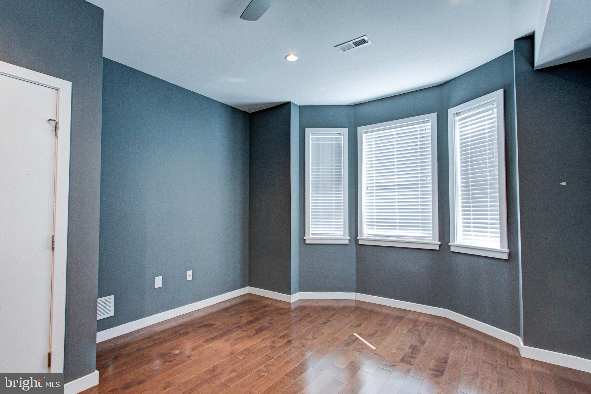 GRAYS FERRY - Residential
