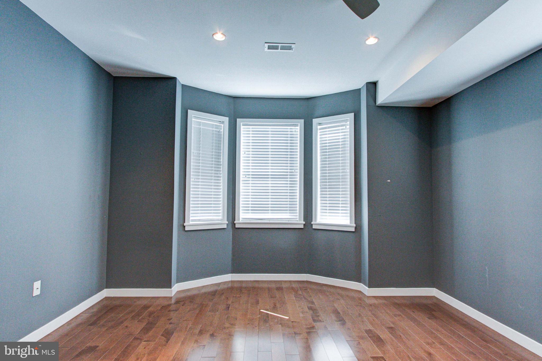 GRAYS FERRY - Residential