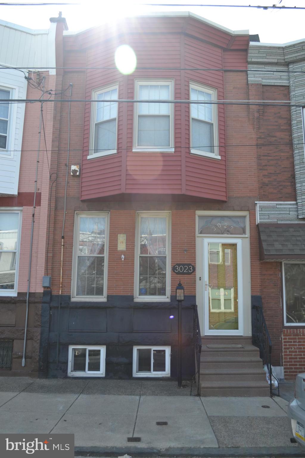 Welcome home to this three bedroom, 1 bathroom home! This is a Port Richmond home that has a lot of original charm with updates where they count. As you walk into your home, you are welcomed by hardwood floors in the living room and dining room, with plenty of natural light. The kitchen has plenty of cabinet and counter space. Followed by a bonus family room with two sky lights. On the second floor, you have three bedrooms with one bathroom. The master has plenty of closet space and three windows for lots of light. The basement is tall and dry. Easy to finish. Your located close to public transportation, I95, and restaurants. The home is surrounded by Gaul & Co., Hinge Cafe, and Her Daughters. Great value for all the space in this home.