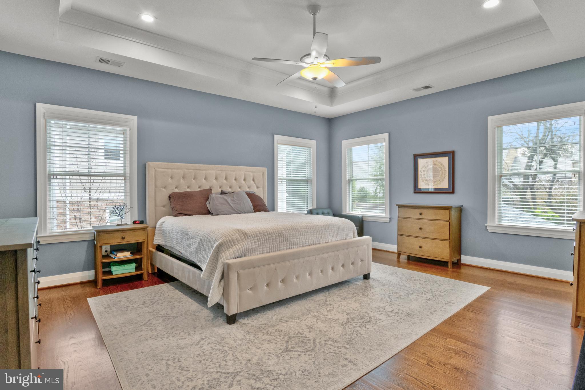 ARLINGWOOD - Residential