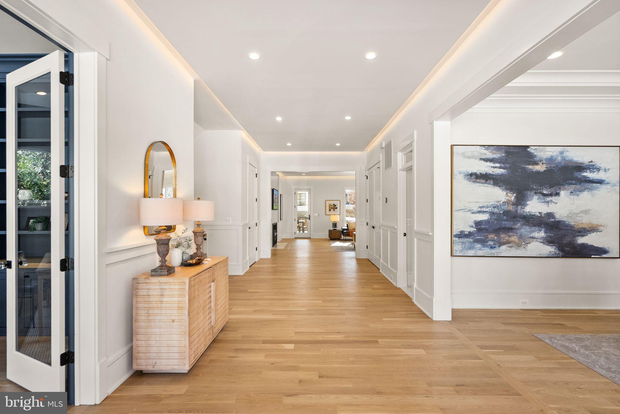 CHESTERBROOK WOODS - Residential
