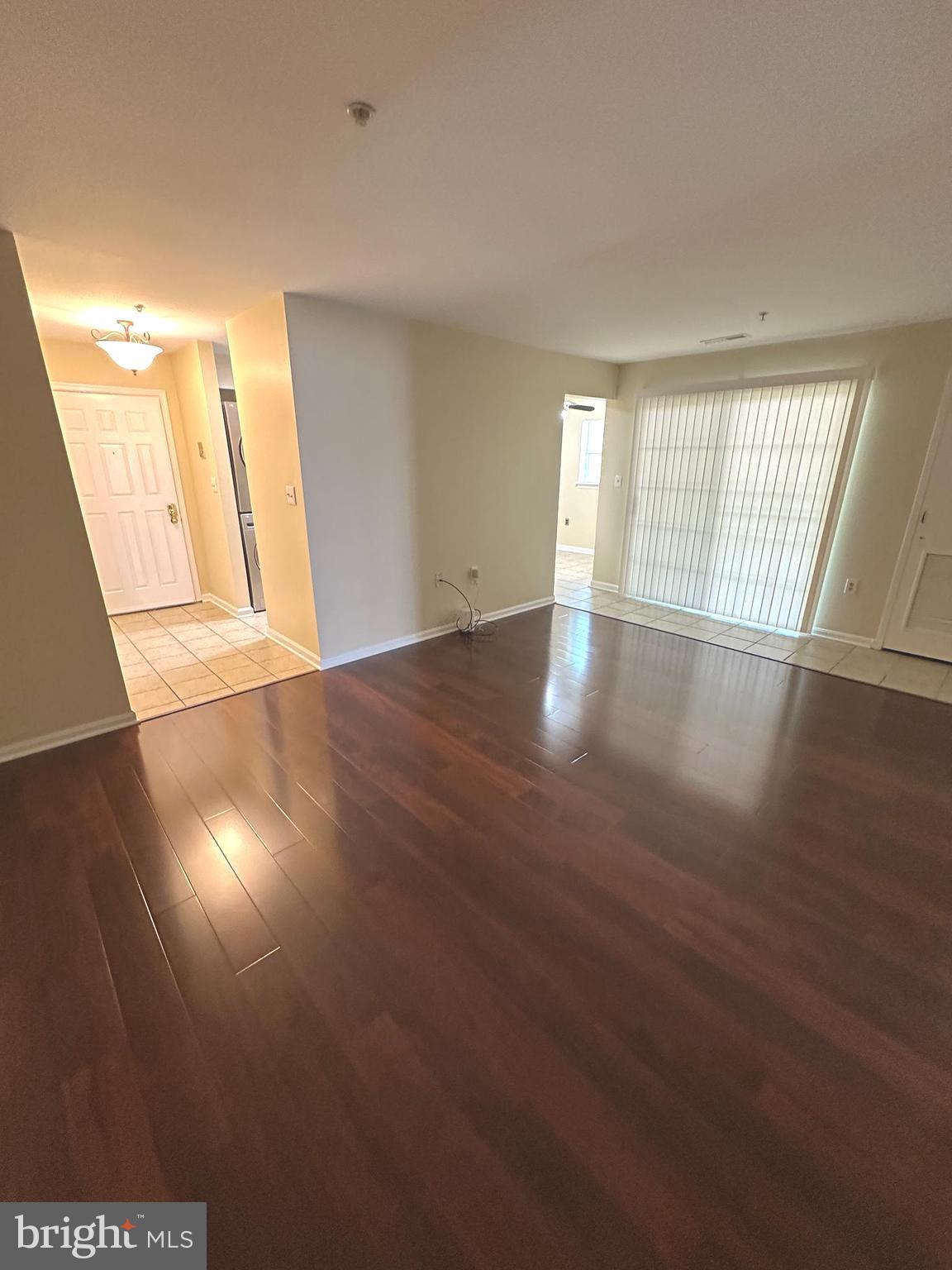 VILLAGE OF MONTGOMERY RUN - Residential