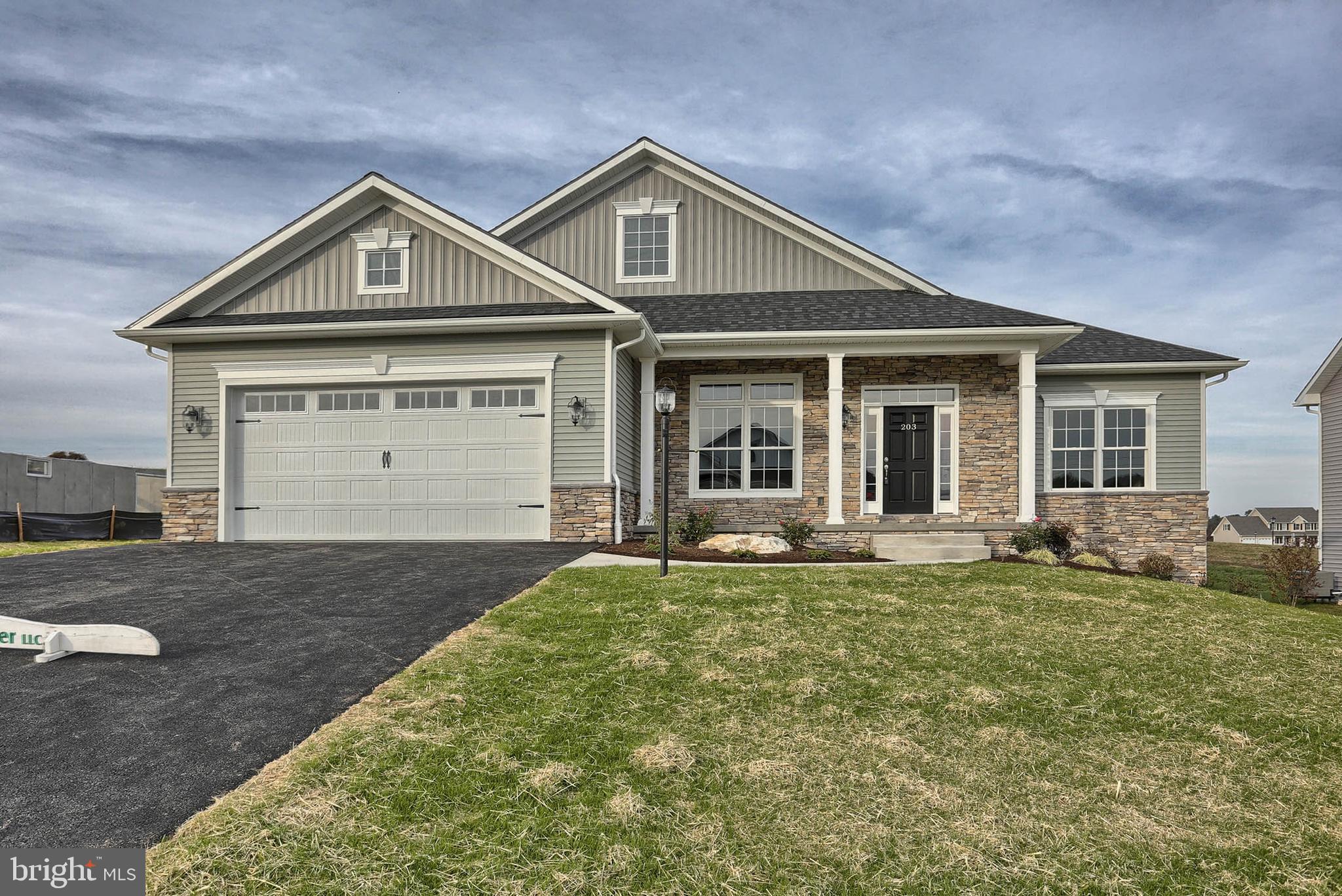 THE ESTATES AT HEARTHSIDE - Residential