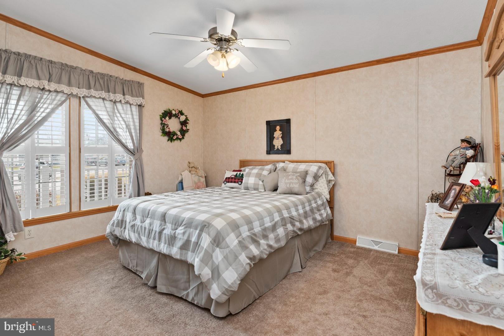 CREEK VIEW 55+ COMMUNITY - Residential
