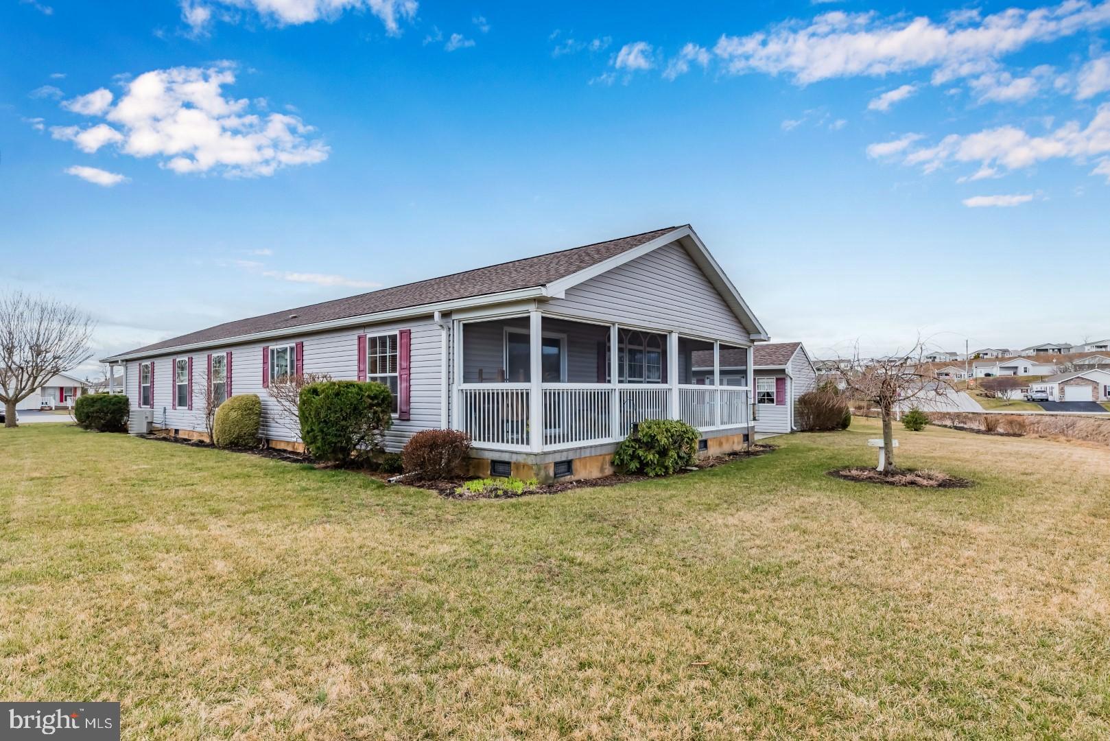 CREEK VIEW 55+ COMMUNITY - Residential