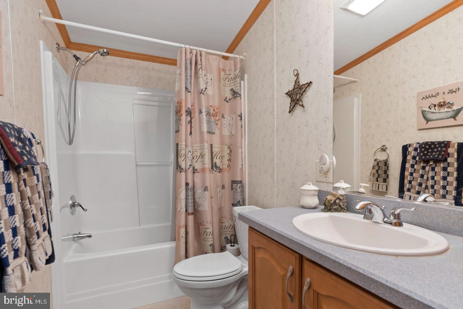 CREEK VIEW 55+ COMMUNITY - Residential