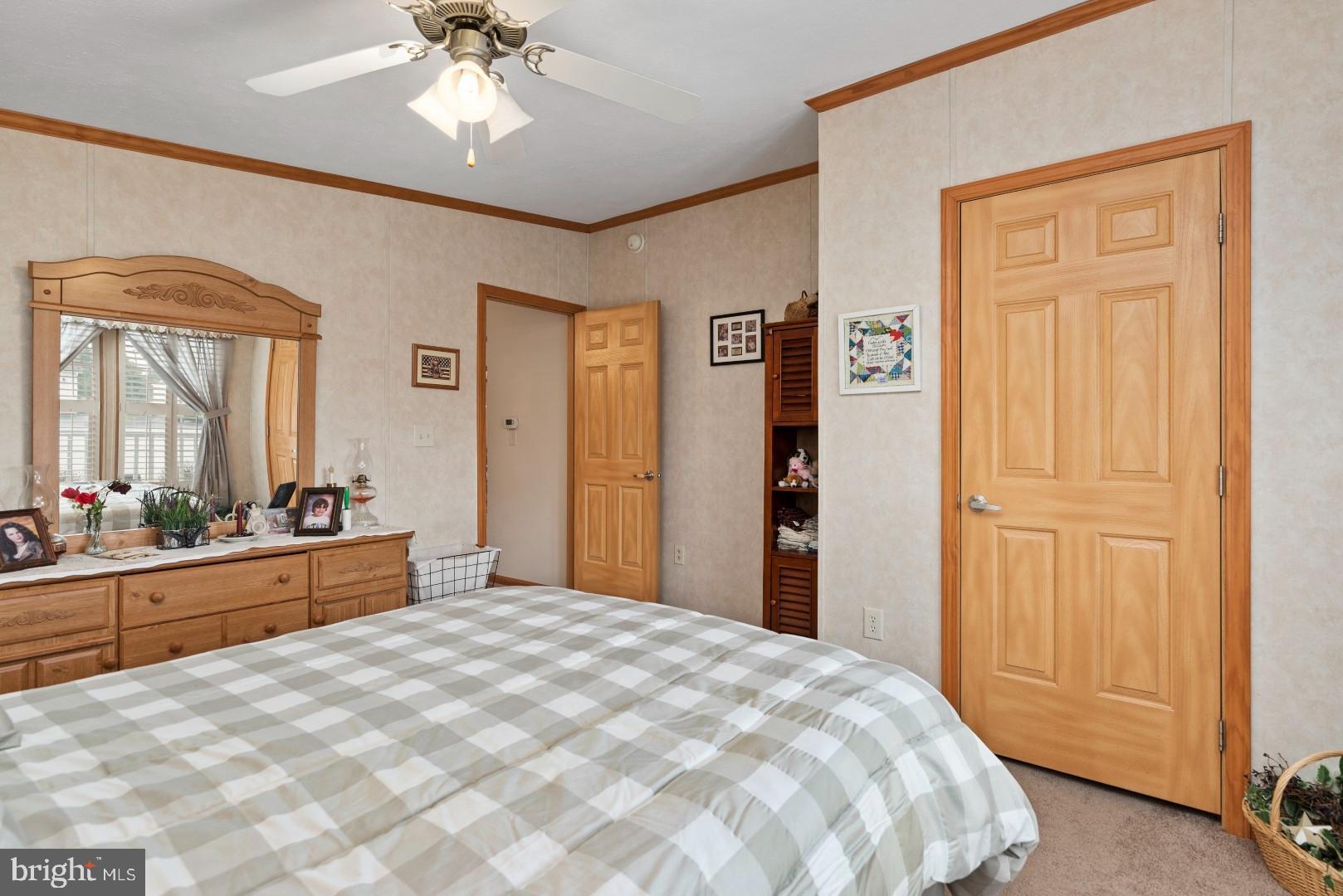 CREEK VIEW 55+ COMMUNITY - Residential