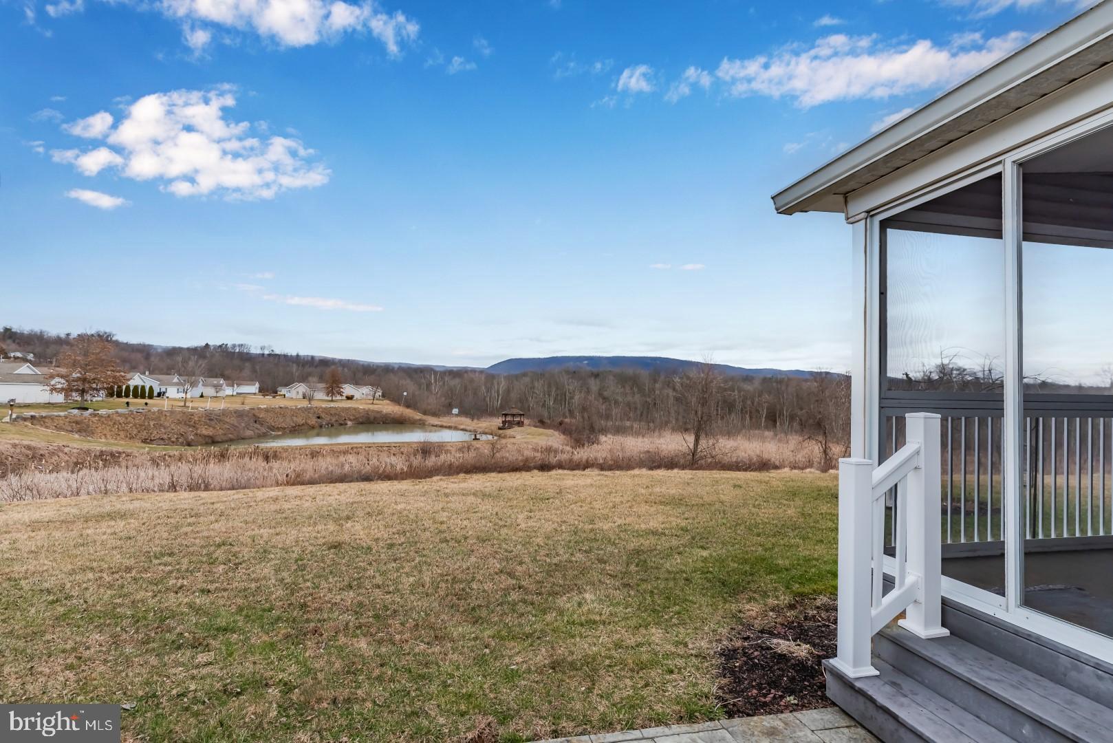 CREEK VIEW 55+ COMMUNITY - Residential