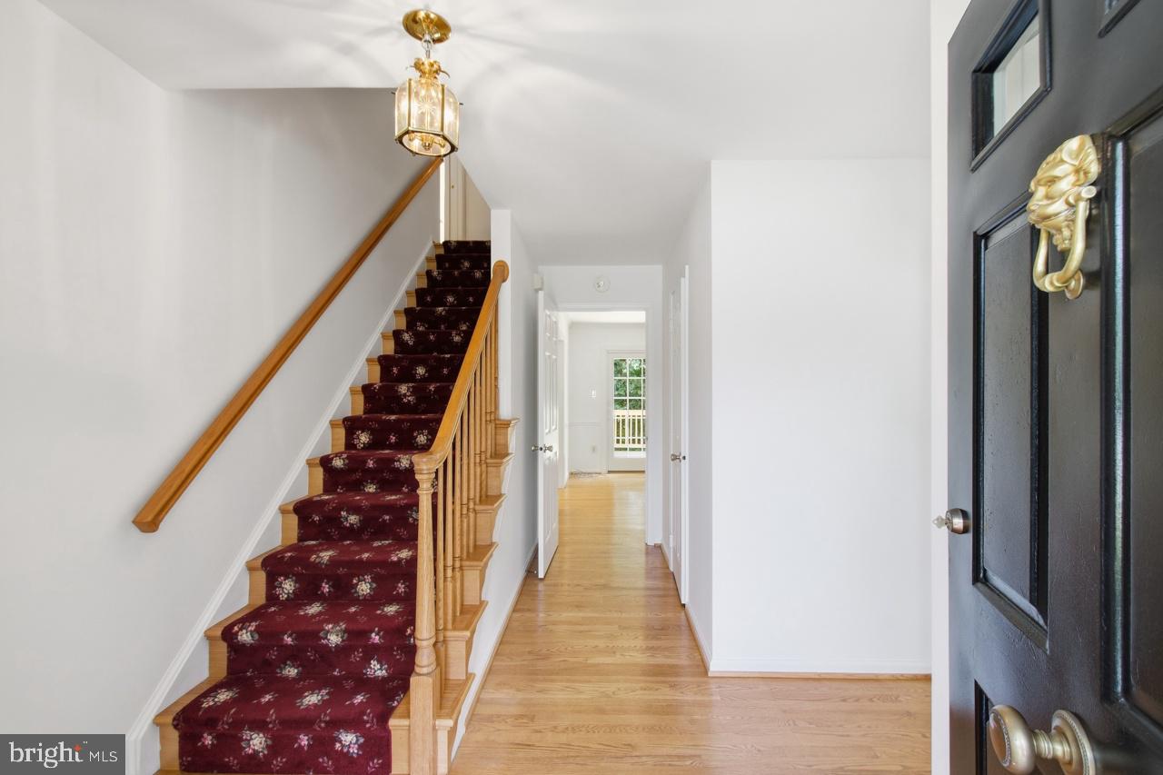 FOUR OAKS ESTATES - Residential