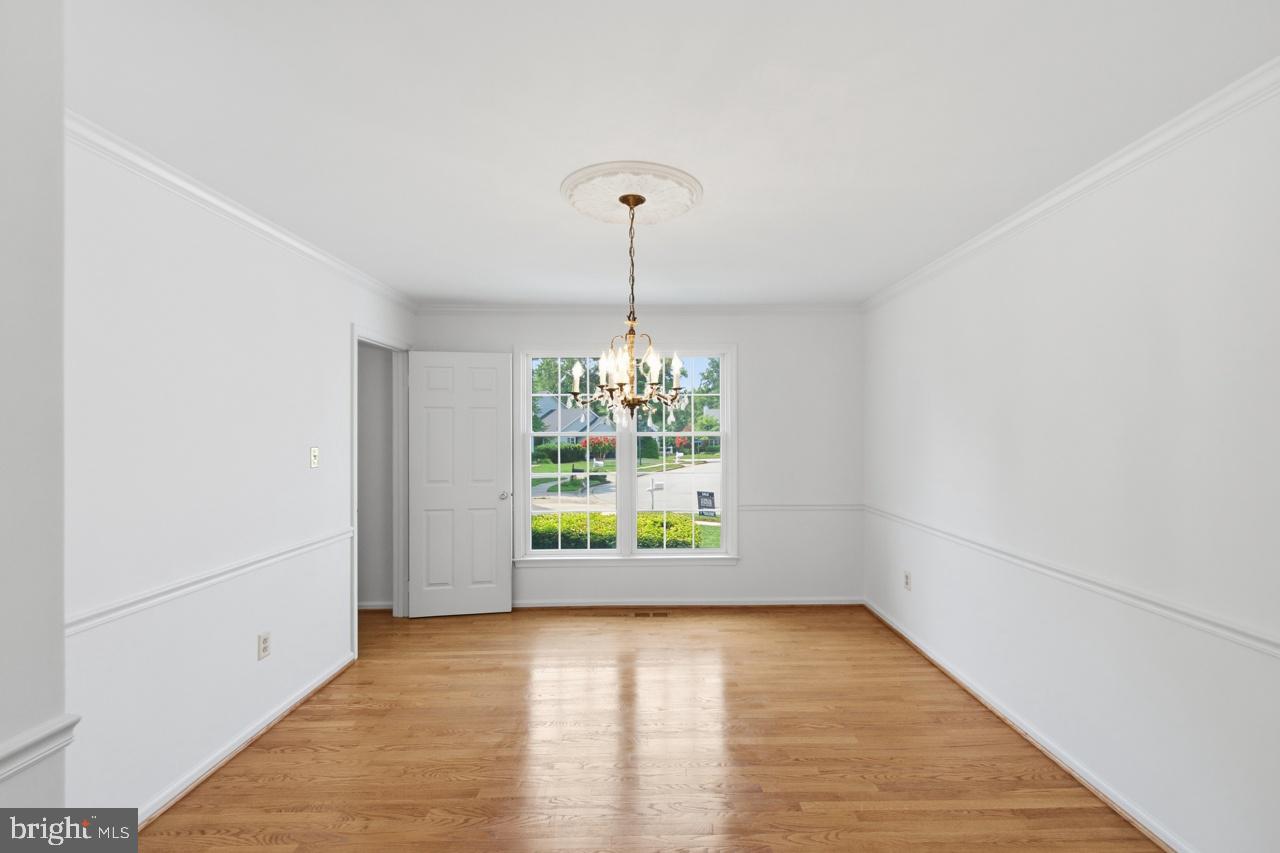 FOUR OAKS ESTATES - Residential