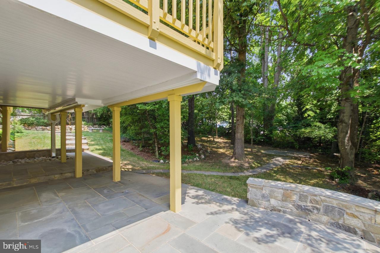 FOUR OAKS ESTATES - Residential