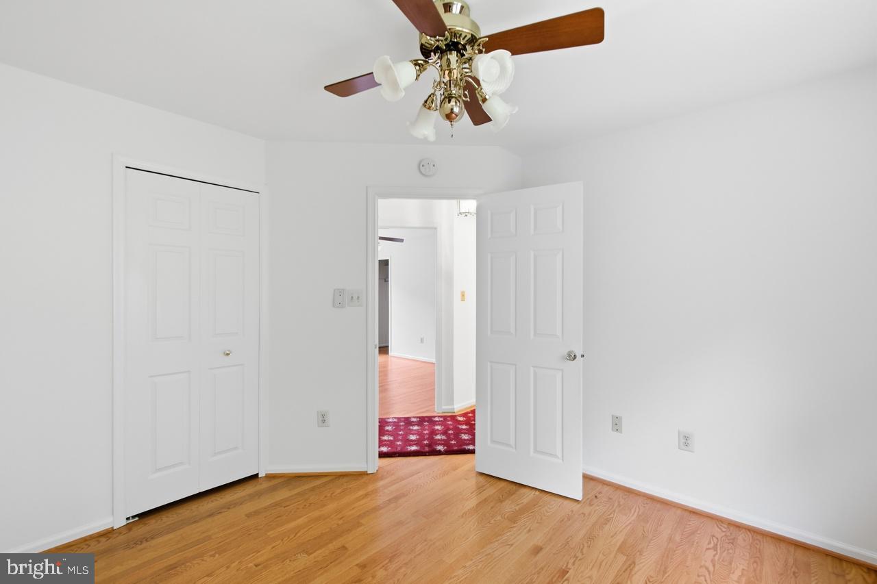 FOUR OAKS ESTATES - Residential