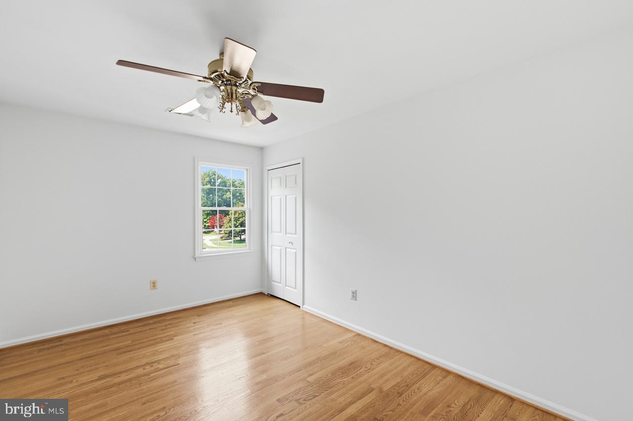 FOUR OAKS ESTATES - Residential