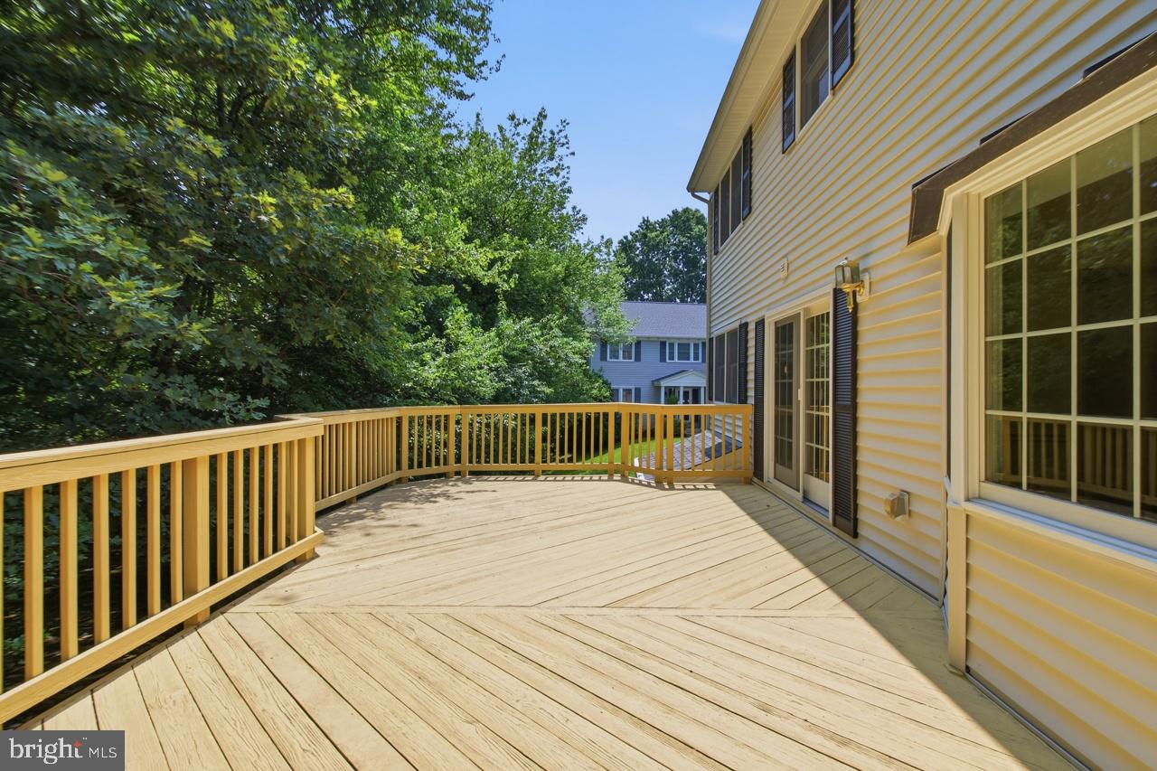 FOUR OAKS ESTATES - Residential