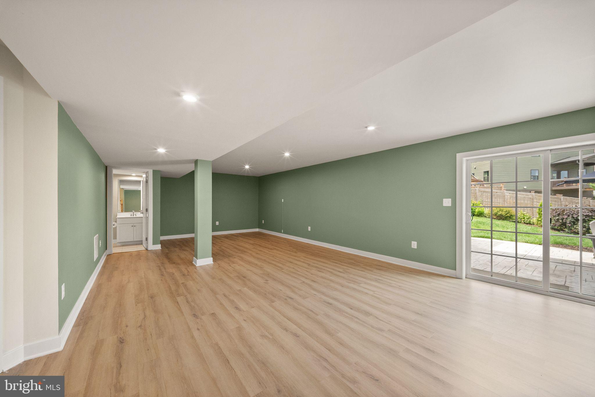 KENSINGTON HILL - Residential