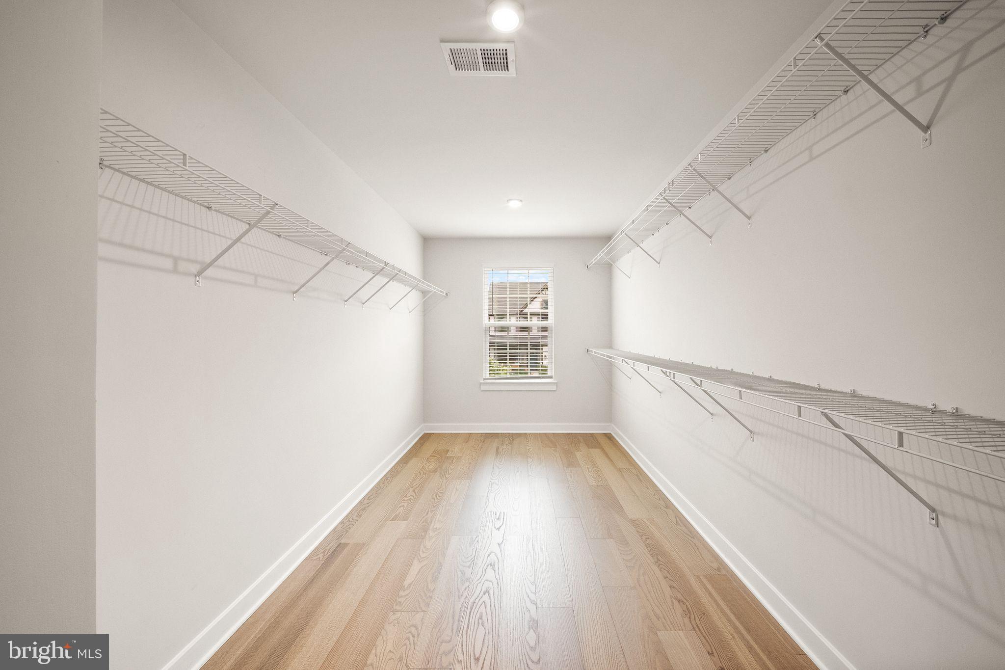 KENSINGTON HILL - Residential