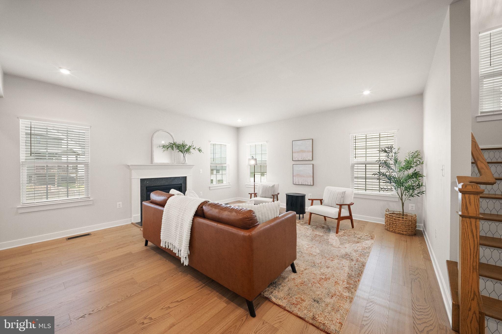 KENSINGTON HILL - Residential
