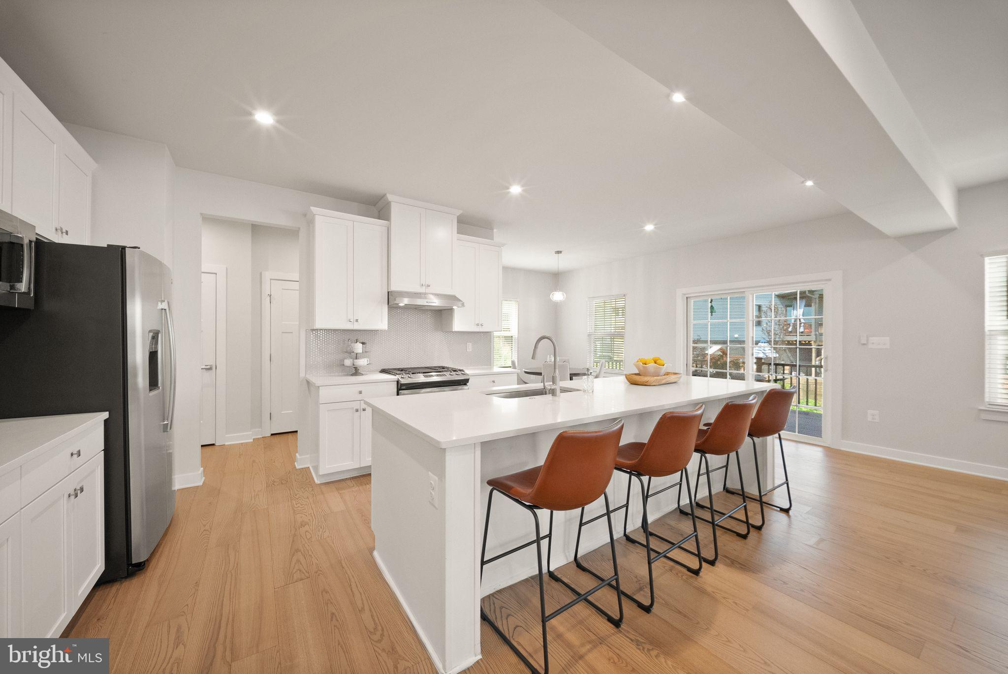 KENSINGTON HILL - Residential