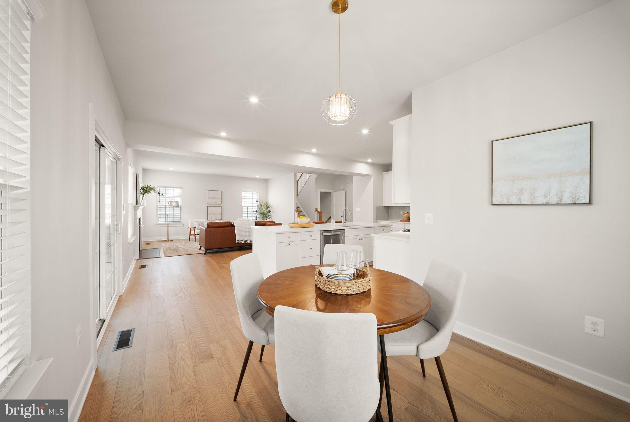 KENSINGTON HILL - Residential
