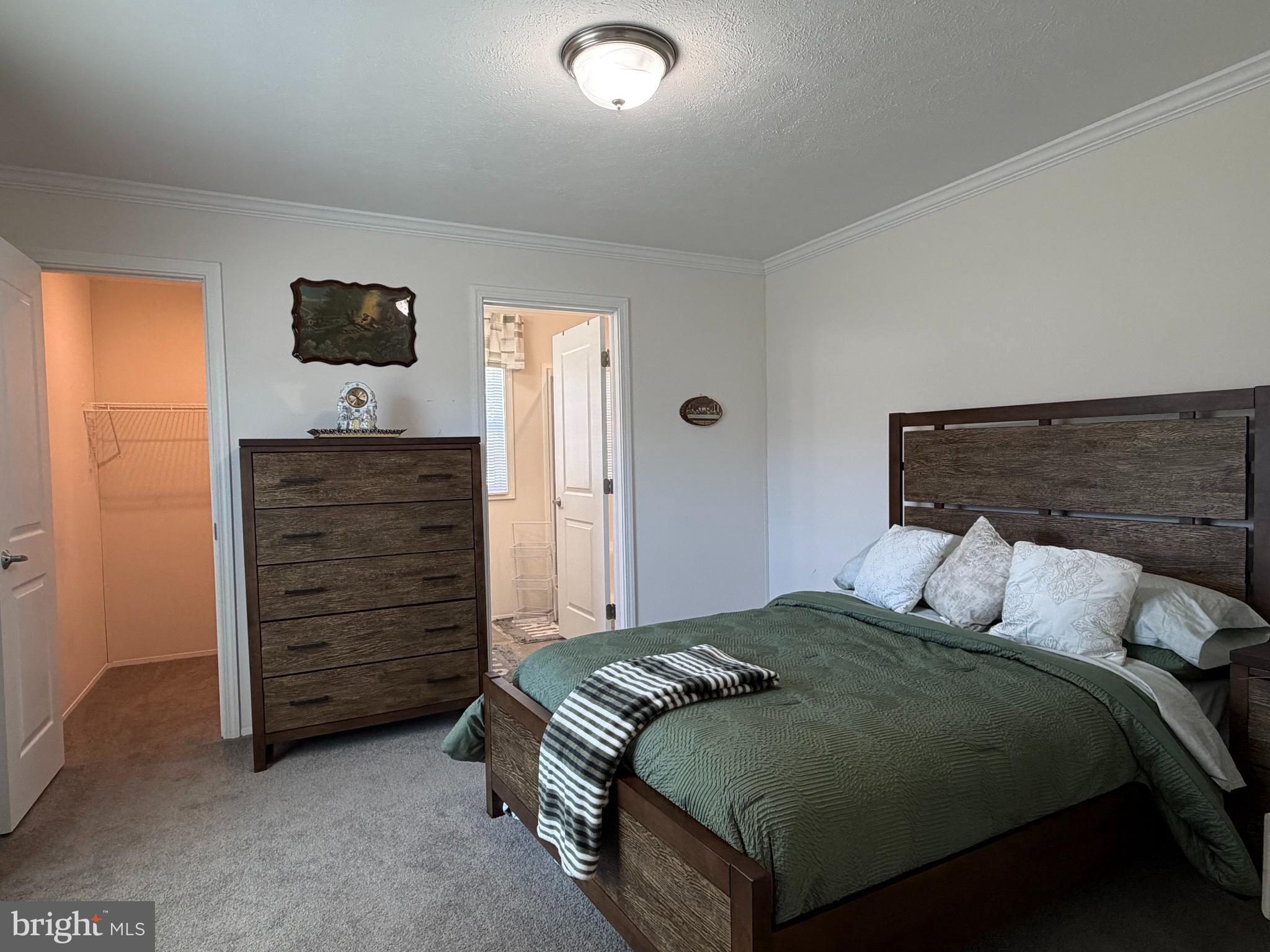 PENNWOOD CROSSING - Residential