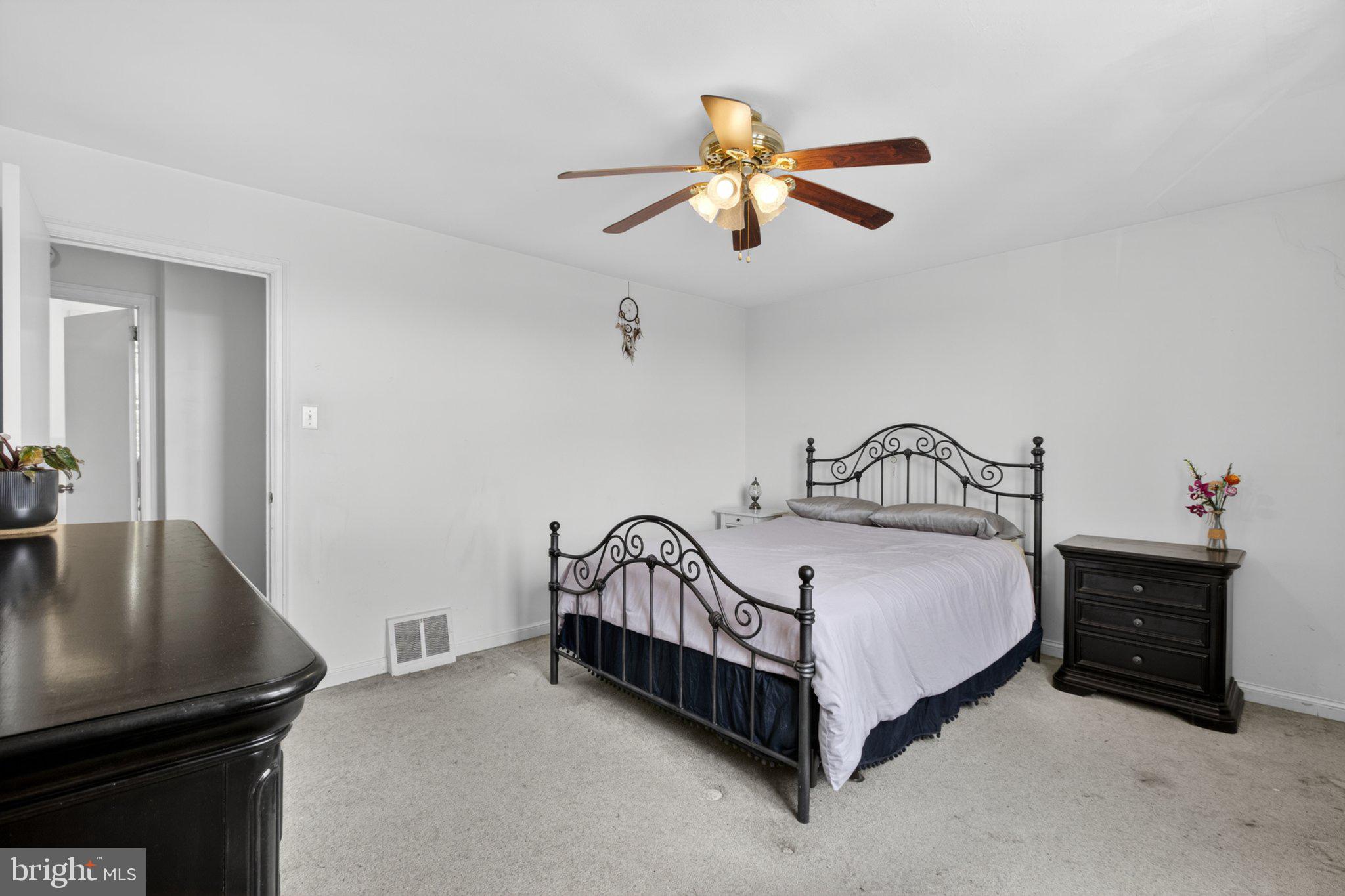 JUNIATA - Residential
