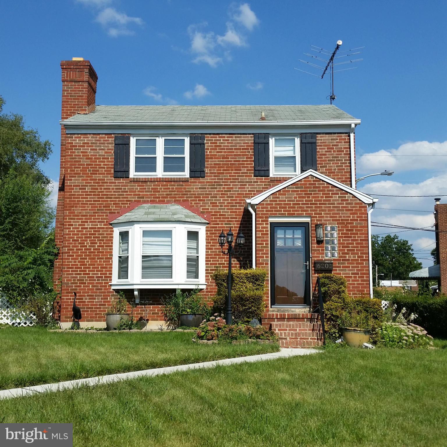 $5,000 reduction!!! Lovely detached corner lot colonial with lots of charm. Seller help with closing & Home Warranty.  Some updates, new floors, new carpet. Two fireplaces, & 4 flat screen TV's included. Lots of yard in front and back.  Fenced in yard for privacy.  Nice back porch.  $500 SA Bonus!