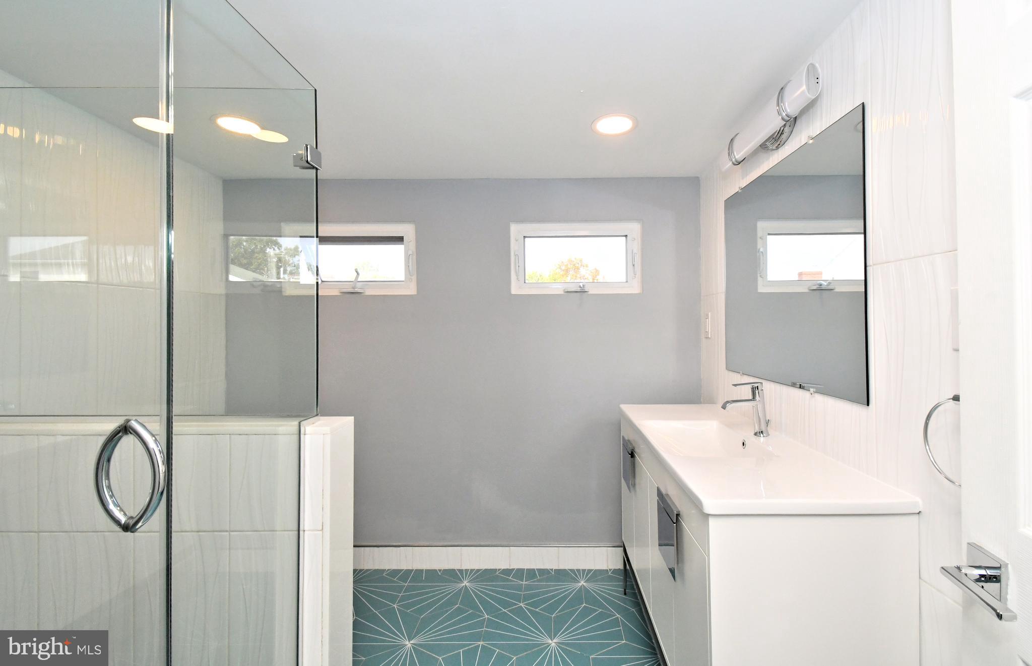 MANAYUNK - Residential