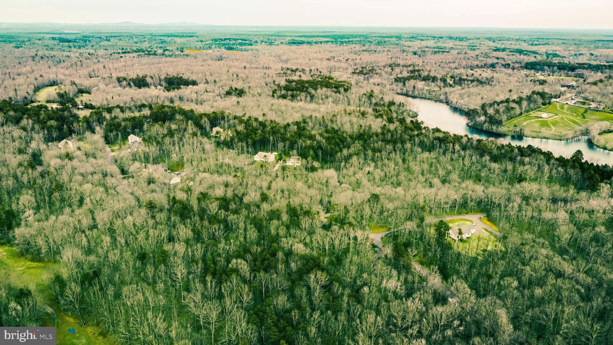 SHENANDOAH CROSSING COUNTRY CLUB - Land